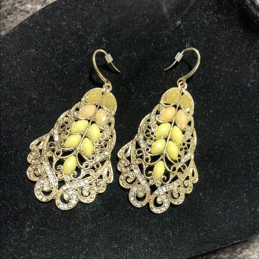Elegant Gold and Yellow Filigree‎ Earrings 8080